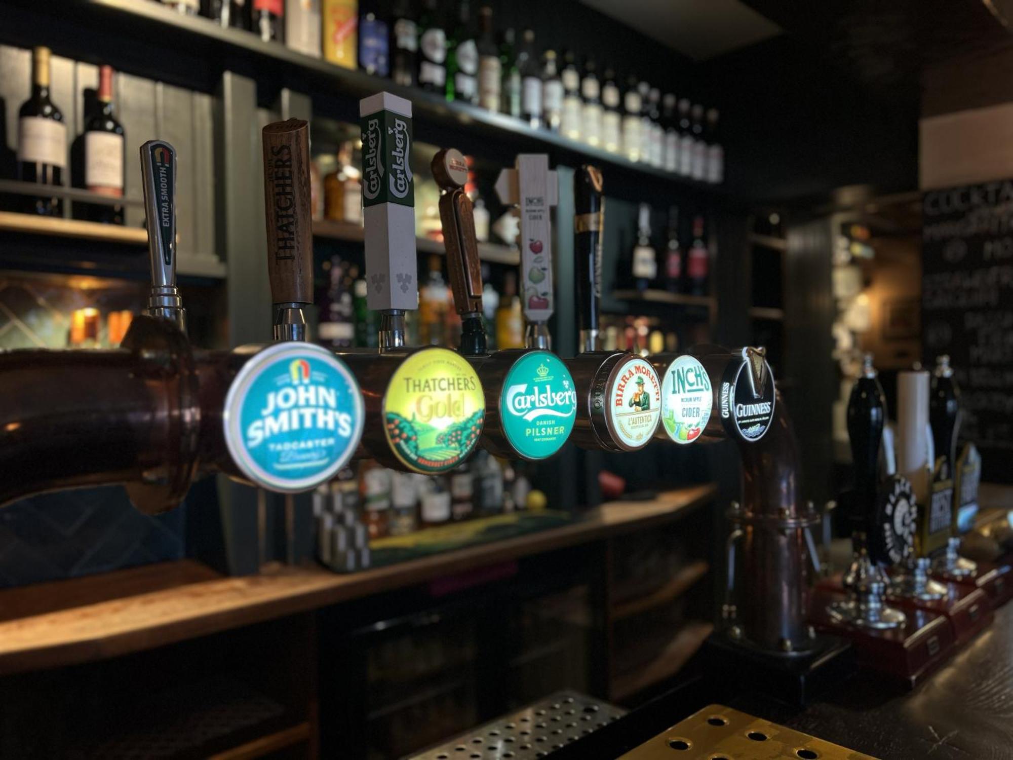 The Forresters Arms Kilburn Kilburn  Esterno foto